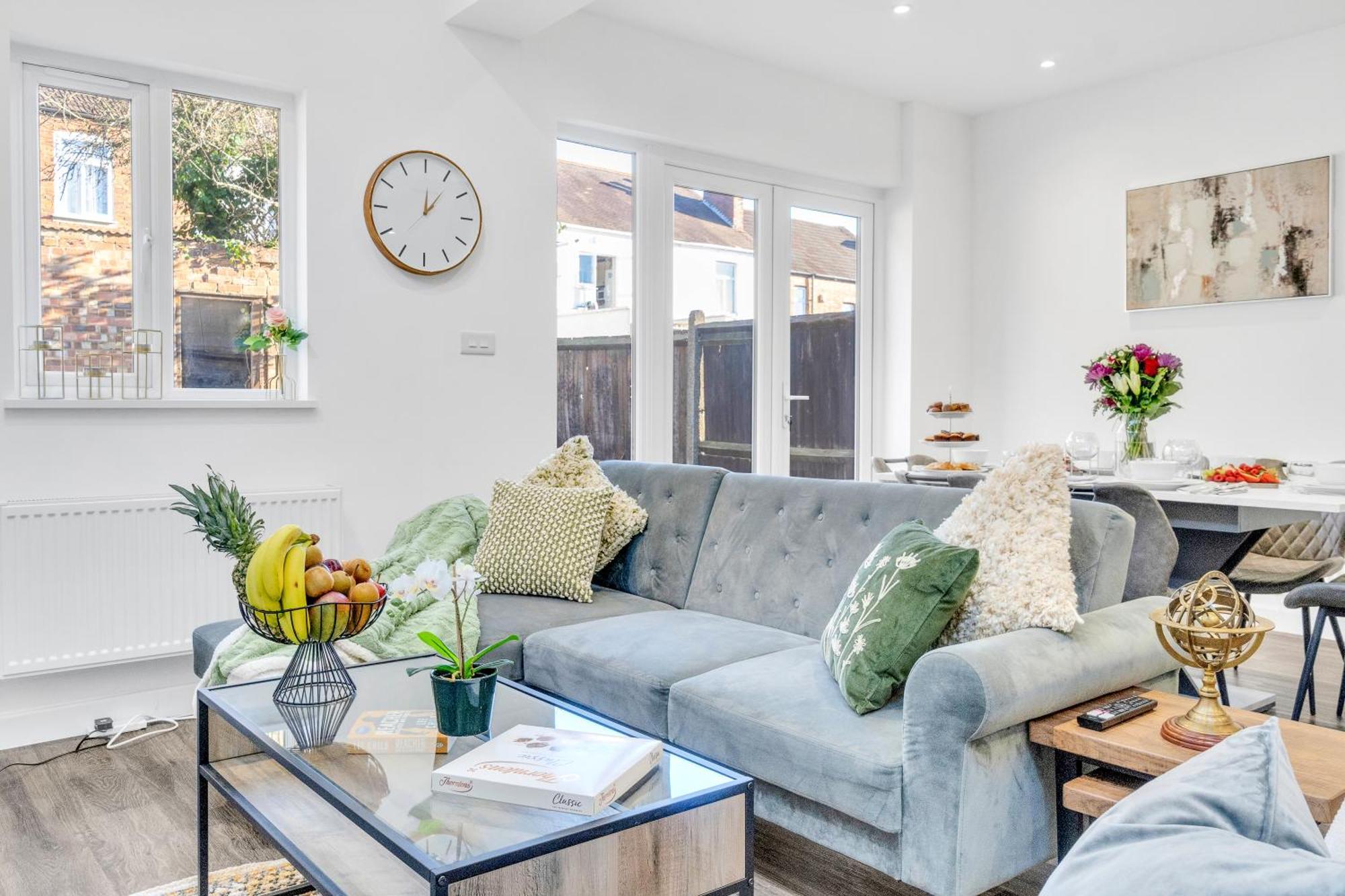 Homely North London Apartments Hendon The Hyde Exterior photo
